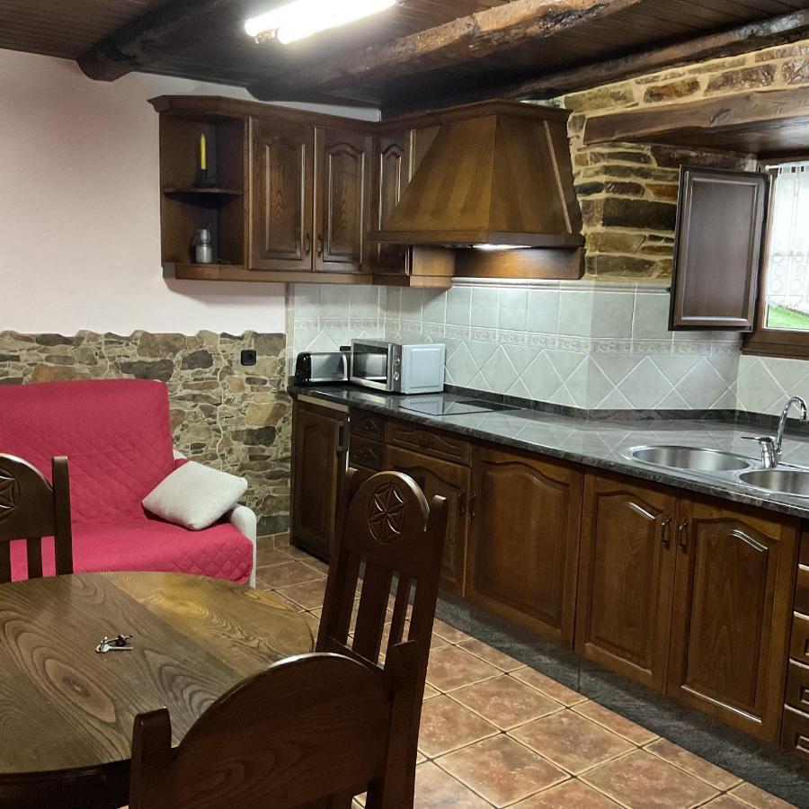 סנטה אאולליה דה אוסקוס Casa Freixe Apartamentos Rurales מראה חיצוני תמונה
