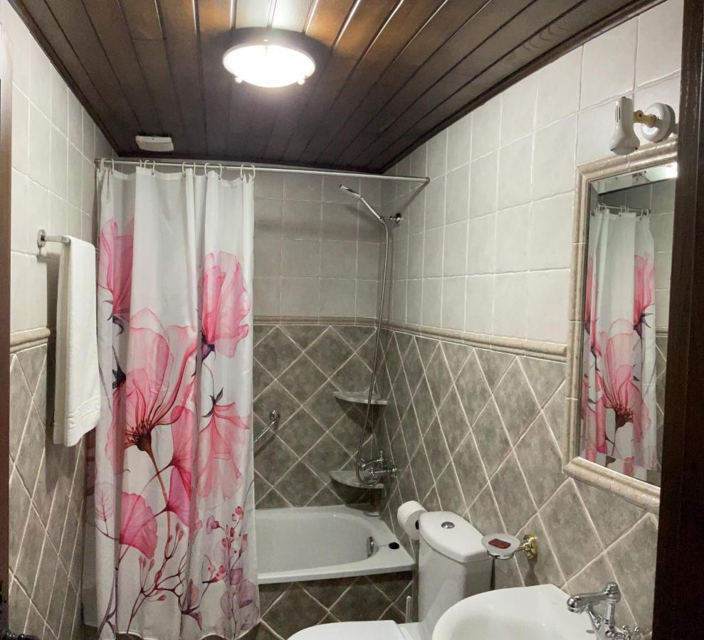 סנטה אאולליה דה אוסקוס Casa Freixe Apartamentos Rurales מראה חיצוני תמונה